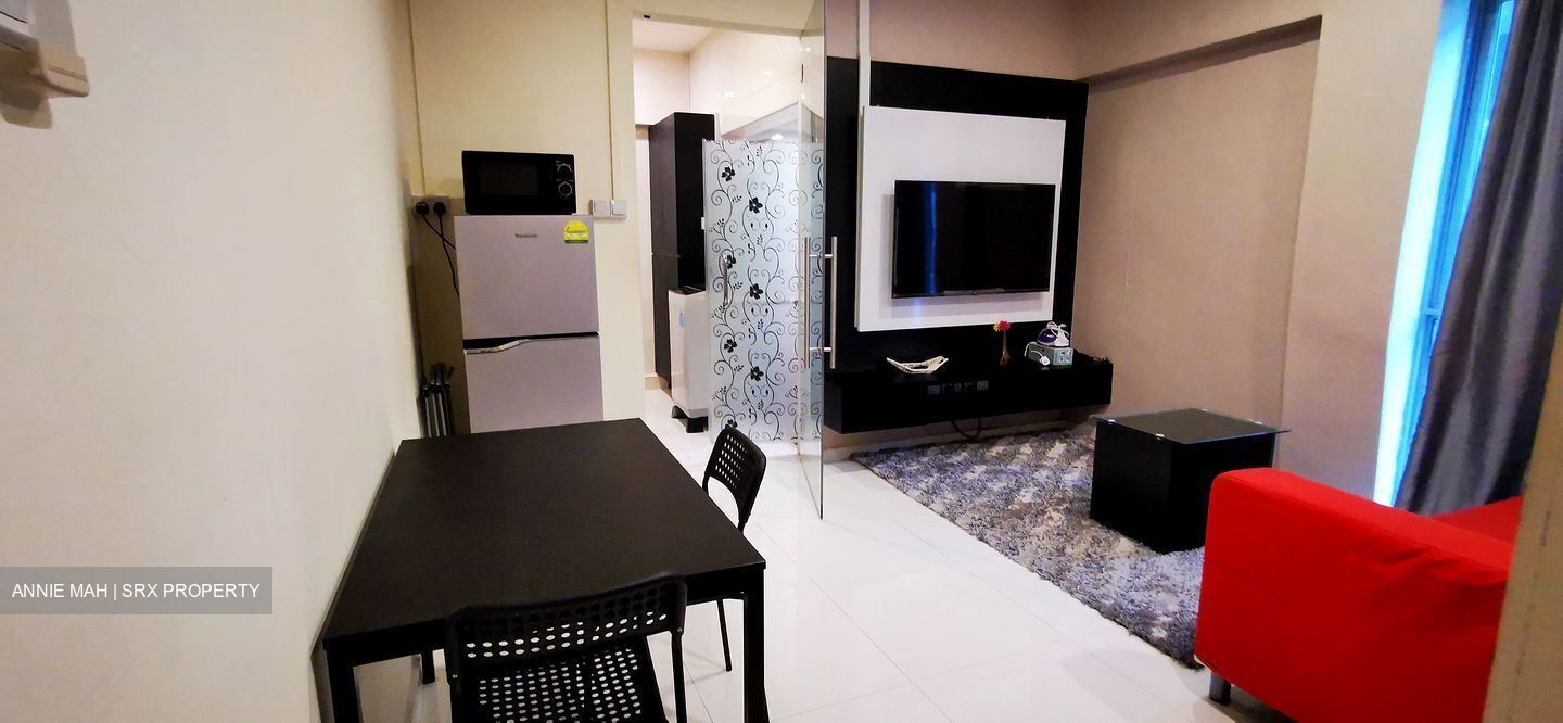WOLSKEL ROAD (D13), Terrace #559342081